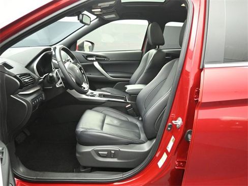 Used 2023 Mitsubishi Eclipse Cross SEL image 10
