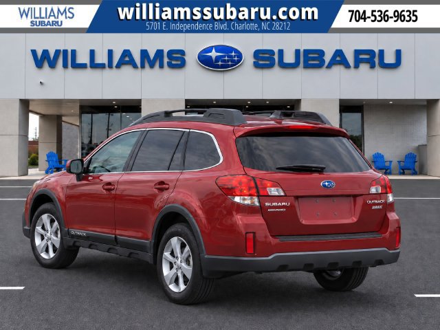 Used 2014 Subaru Outback 2.5i Premium w/ Moonroof Package AWD/4WD image 5