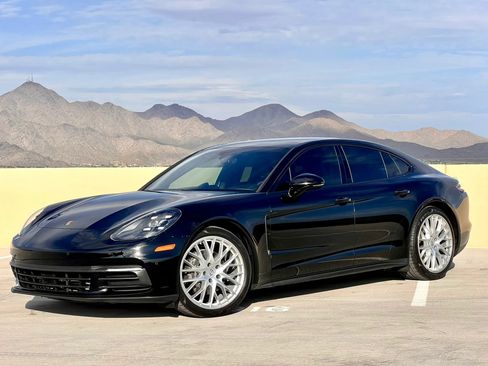 Used 2018 Porsche Panamera image 7
