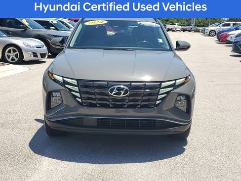 Certified 2024 Hyundai Tucson SEL w/ Convenience Package FWD image 3