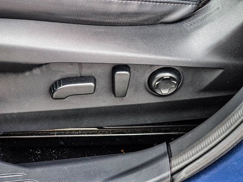 Used 2024 Subaru Outback Limited AWD/4WD image 16