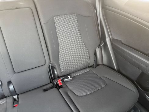Used 2025 Kia Sportage LX FWD image 36