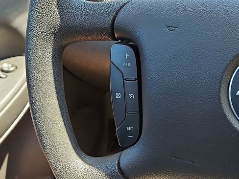 Used 2016 Chevrolet Impala LTZ image 21