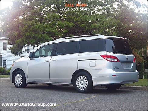Used 2014 Nissan Quest S image 3