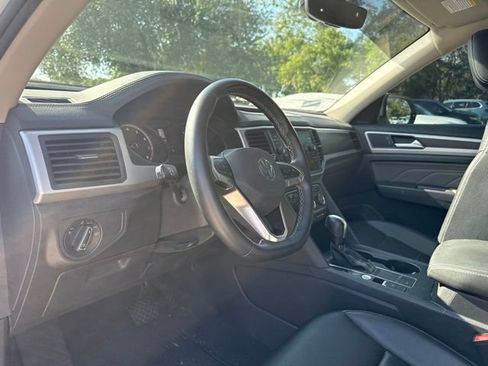Used 2021 Volkswagen Atlas SE FWD image 18