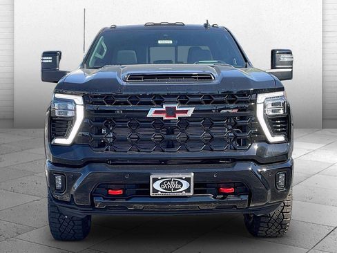 New 2026 Chevrolet Silverado 2500 ZR2 AWD/4WD image 14