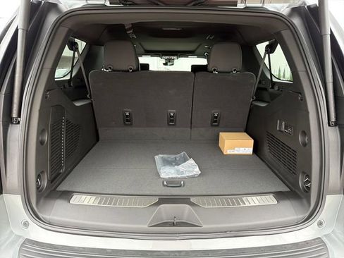 New 2026 GMC Yukon XL Denali AWD/4WD image 24