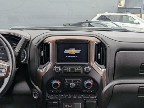 Used 2022 Chevrolet Silverado 3500 High Country w/ Safety Package II AWD/4WD image 11