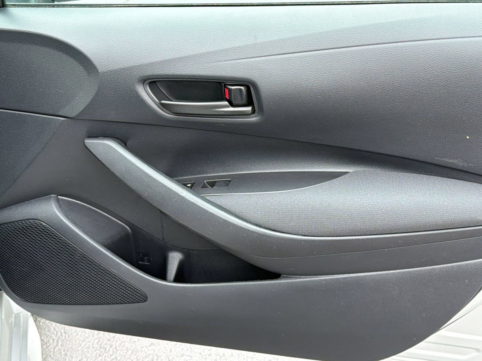 Certified 2024 Toyota Corolla LE FWD image 32