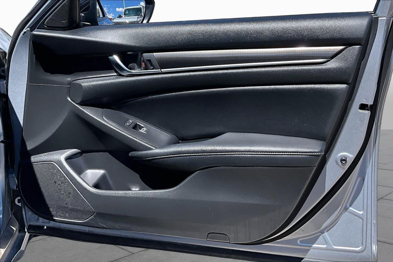 Used 2021 Honda Accord Sport image 22