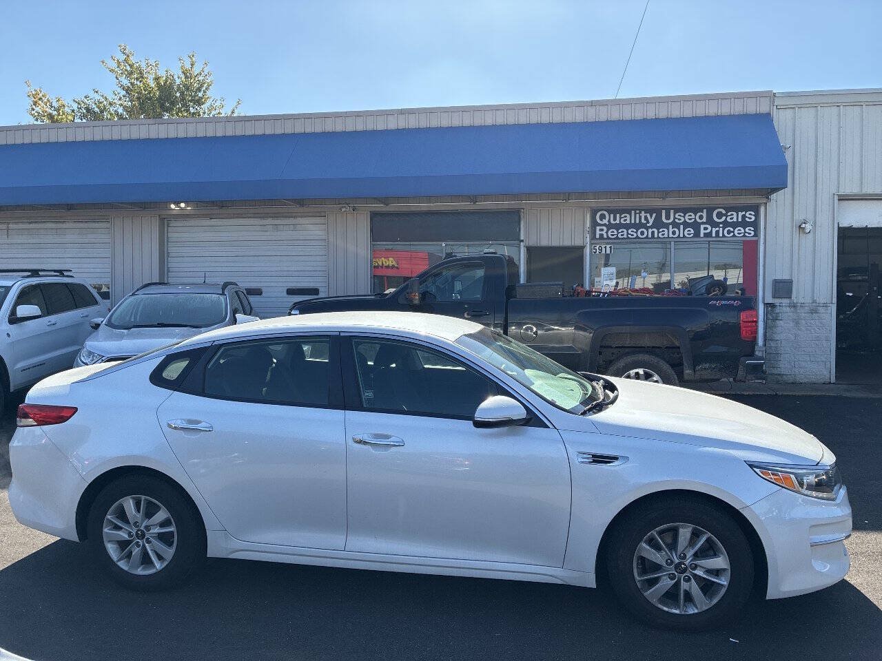 Used 2016 Kia Optima LX FWD image 4