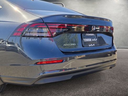 Used 2023 Honda Accord EX image 6