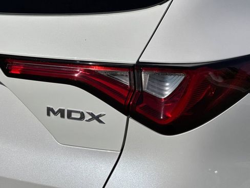 Certified 2023 Acura MDX FWD w/ Technology Package image 38