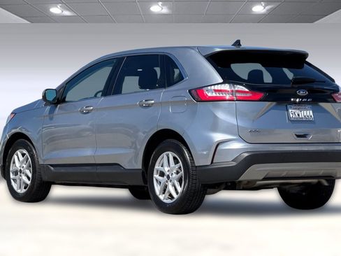 Used 2024 Ford Edge SEL image 7