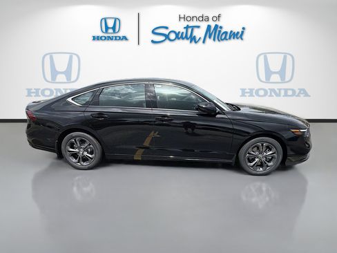 New 2026 Honda Accord EX-L image 8