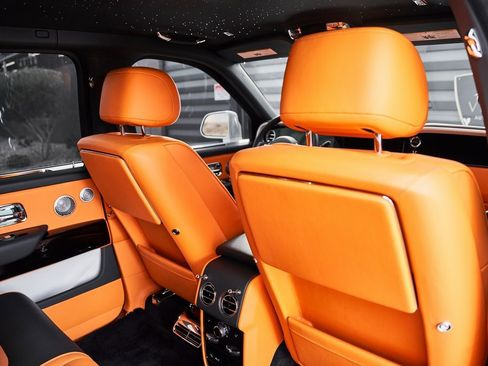 Used 2025 Rolls-Royce Cullinan image 53