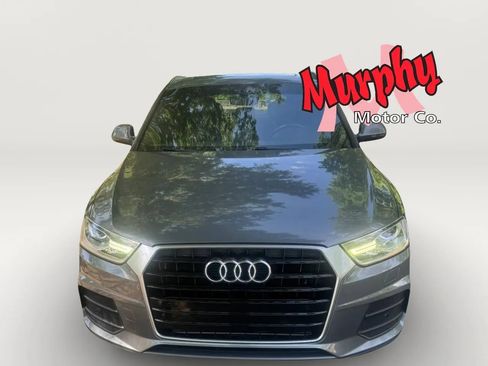 Used 2017 Audi Q3 2.0T Premium Plus w/ Premium Plus Package FWD image 9
