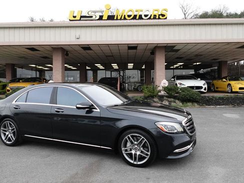 Used 2018 Mercedes-Benz S 560 Sedan image 24