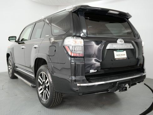 Used 2019 Toyota 4Runner Limited image 7