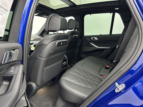 New 2026 BMW X5 M60i image 29