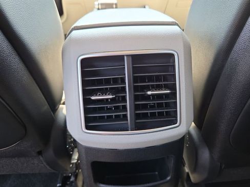 Used 2025 Kia Sportage EX FWD image 15