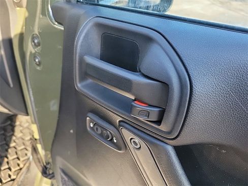 Used 2015 Jeep Wrangler Sport w/ Quick Order Package 23S image 14