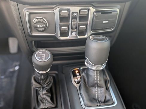 New 2026 Jeep Gladiator Sport image 14