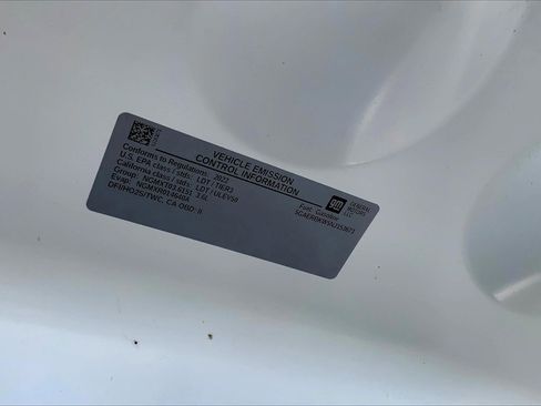 Used 2022 Buick Enclave Essence image 32