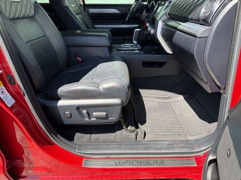 Used 2017 Toyota Tundra Platinum AWD/4WD image 22