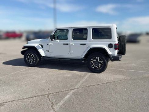 New 2026 Jeep Wrangler Sahara image 7