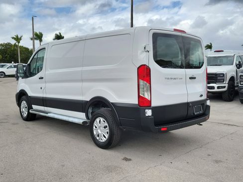 Used 2024 Ford Transit 250 Low Roof w/ Exterior Upgrade Package image 7