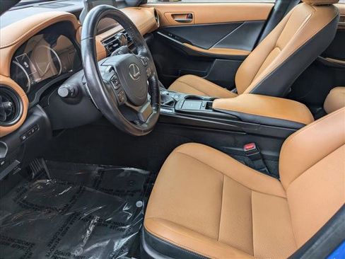 Certified 2023 Lexus IS 300 w/ Comfort Package image 15