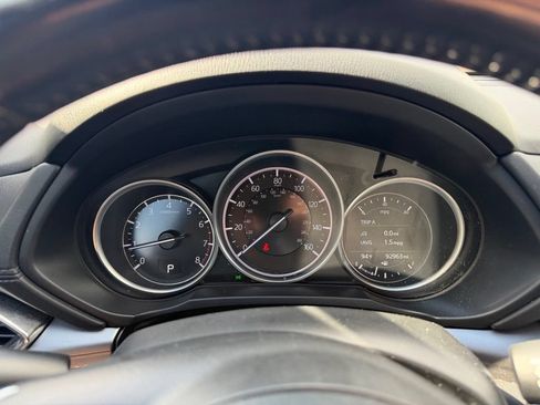 Used 2019 MAZDA CX-5 Touring FWD image 16
