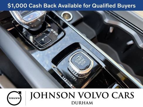New 2026 Volvo XC60 B5 Plus w/ Protection Package Premier AWD/4WD image 20