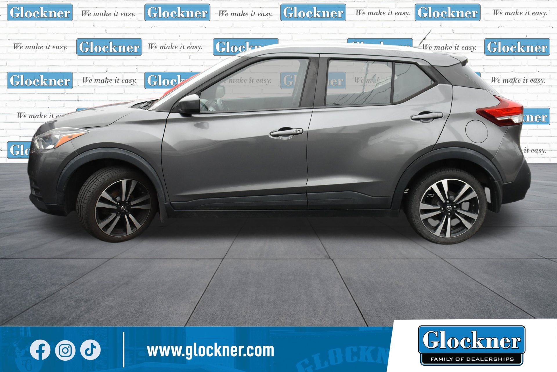 Used 2018 Nissan Kicks SV FWD image 14