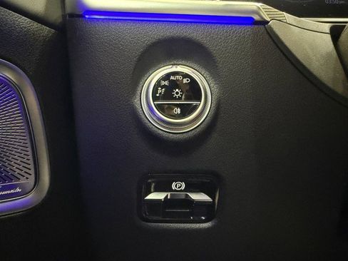 Certified 2025 Mercedes-Benz C 43 AMG 4MATIC Sedan image 21