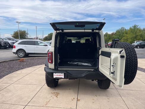 New 2025 Ford Bronco Badlands AWD/4WD image 29