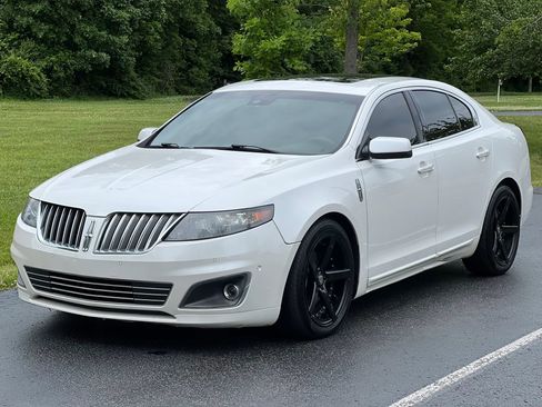 Used 2012 Lincoln MKS AWD image 1