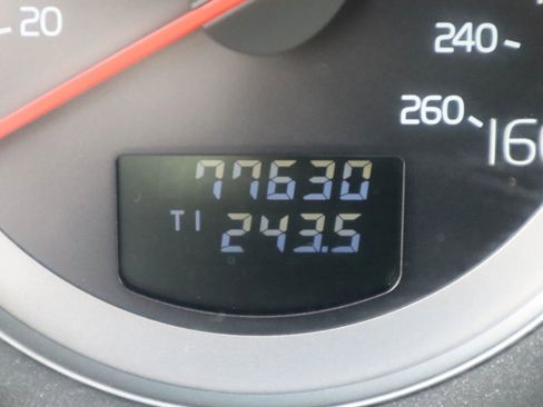 Used 2014 Volvo XC90 3.2 FWD image 34