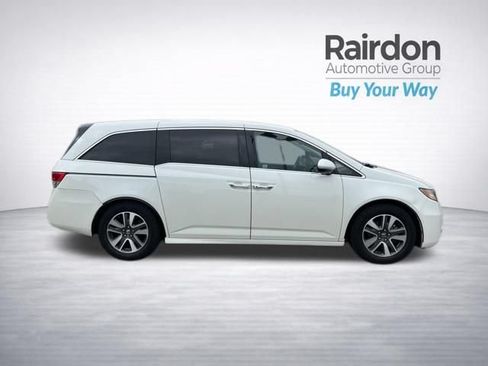 Used 2016 Honda Odyssey Touring Elite image 8