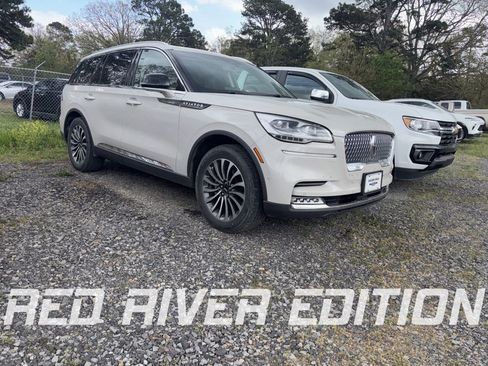 Used 2020 Lincoln Aviator Reserve w/ Equipment Group 201A image 1