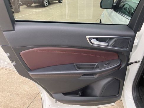 Used 2022 Ford Edge Titanium w/ Equipment Group 301A image 22