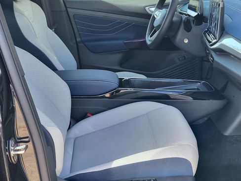 New 2025 Volkswagen ID.4 Pro S image 19