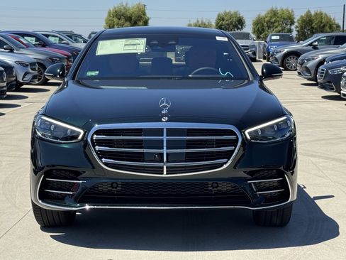 New 2026 Mercedes-Benz S 580e 4MATIC Sedan image 5