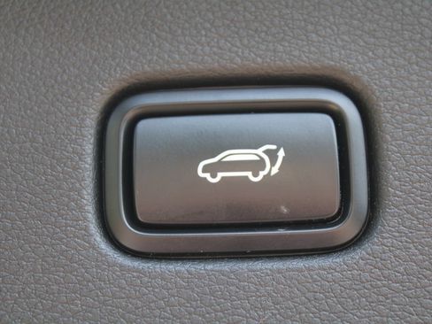 Certified 2023 Kia Sportage SX FWD image 11