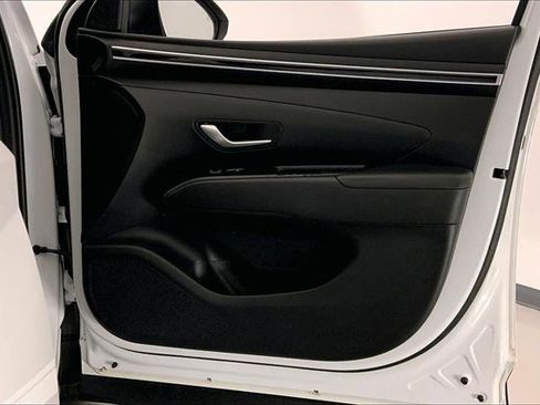 Used 2022 Hyundai Tucson SEL image 25