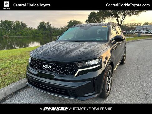 Used 2022 Kia Sorento S w/ Panoramic Sunroof Package FWD image 1