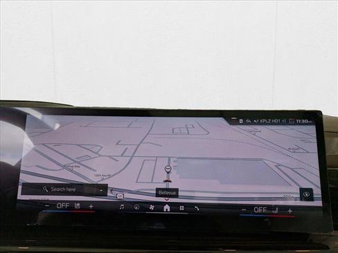 Used 2025 BMW X7 M60i w/ Executive Package image 13