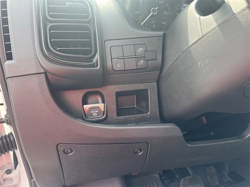 New 2026 RAM ProMaster 3500 w/ Convenience Group image 25