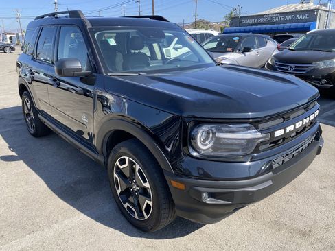 Used 2021 Ford Bronco Sport Outer Banks image 4